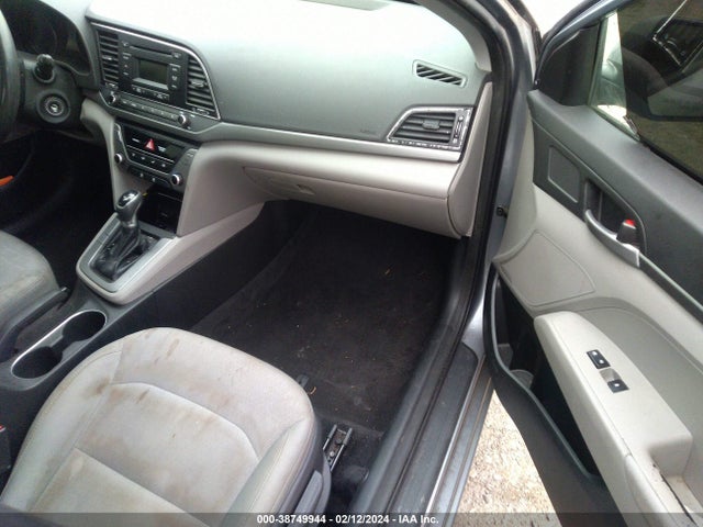 Hyundai ELANTRA SE 2017 5NPD74LF3HH077125 Image 5
