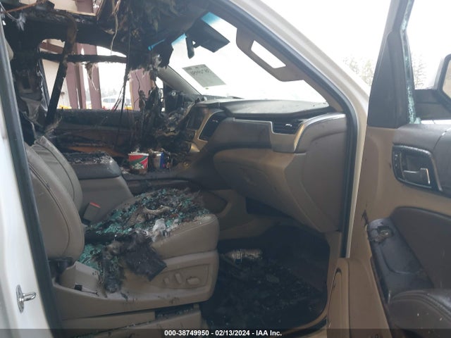 Chevrolet Suburban Lt 2018 1GNSKHKC6JR204881 Image 5