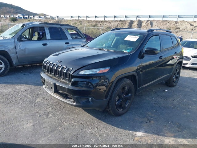 Jeep Cherokee Latitude 4x4 2018 1C4PJMCB1JD503014 Image 2