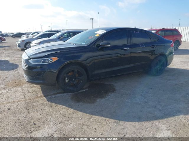3FA6P0MU1KR140005 Ford Fusion Hybrid Sel