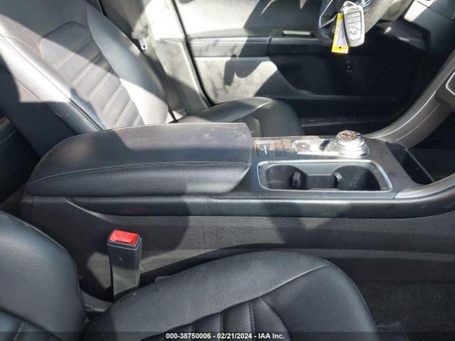 3FA6P0MU1KR140005 Ford Fusion Hybrid Sel