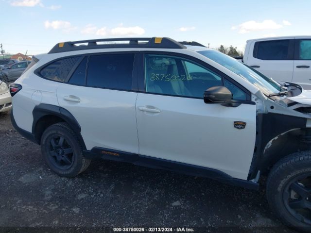 4S4BTGUD9P3176622 Subaru Outback Wilderness