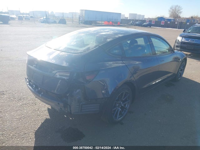 2023 TESLA MODEL 3 5YJ3E1EA8PF438217 Photo 3
