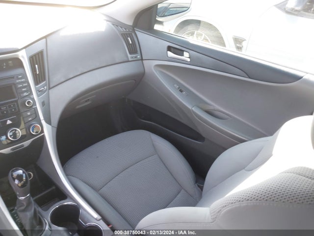 Hyundai SONATA GLS 2014 5NPEB4ACXEH835033 Image 13