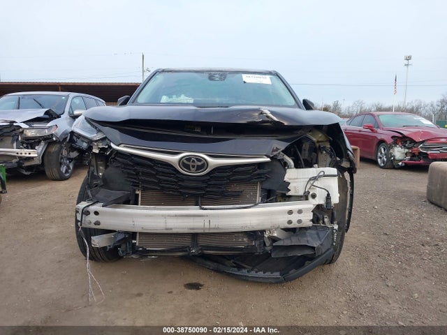 Toyota Highlander L 2021 5TDCZRBH8MS154520 Image 12