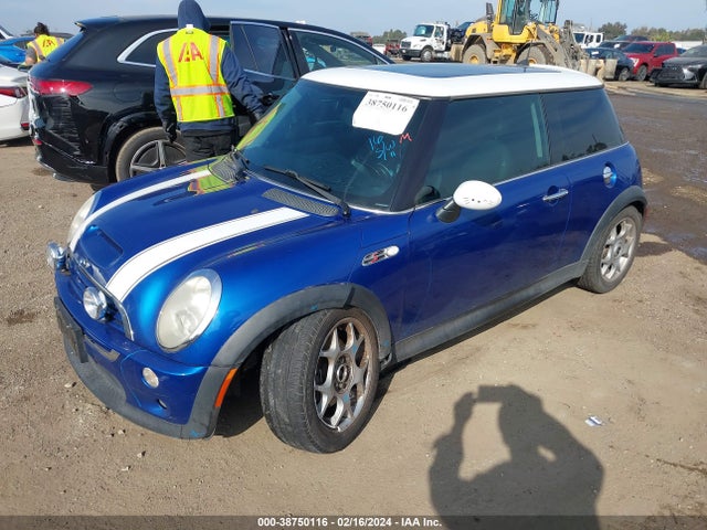 2005 MINI COOPER S WMWRE33595TG96817 Photo 1