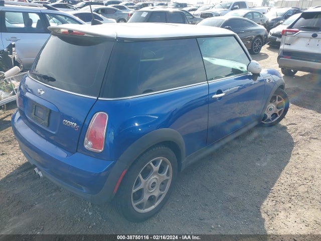2005 MINI COOPER S WMWRE33595TG96817 Photo 3