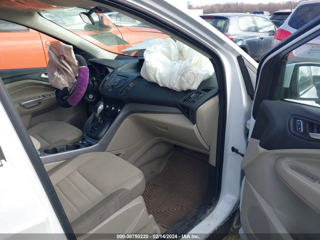 2015 FORD ESCAPE SE VIN: 1FMCU0GX1FUB71146