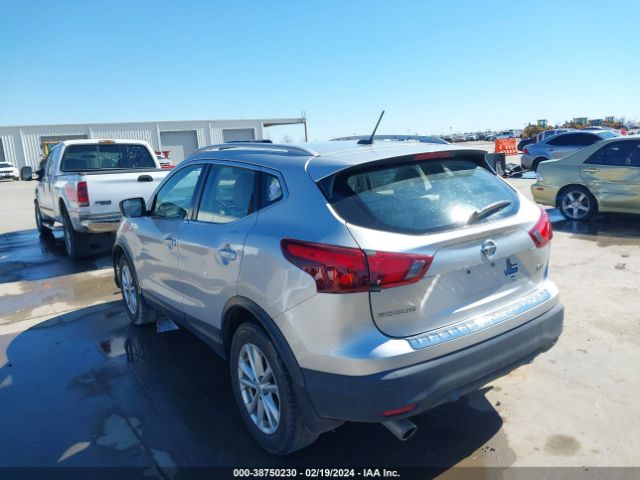 JN1BJ1CP3JW109395 Nissan Rogue Sport Sv