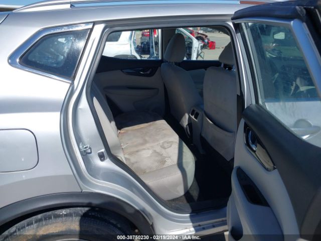 JN1BJ1CP3JW109395 Nissan Rogue Sport Sv
