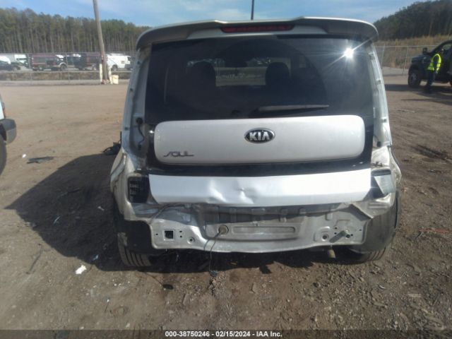 KNDJN2A2XF7766464 KIA Soul