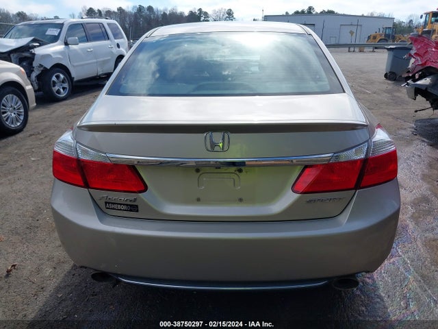 Honda Accord Sport 2015 1HGCR2F55FA208252 Image 16