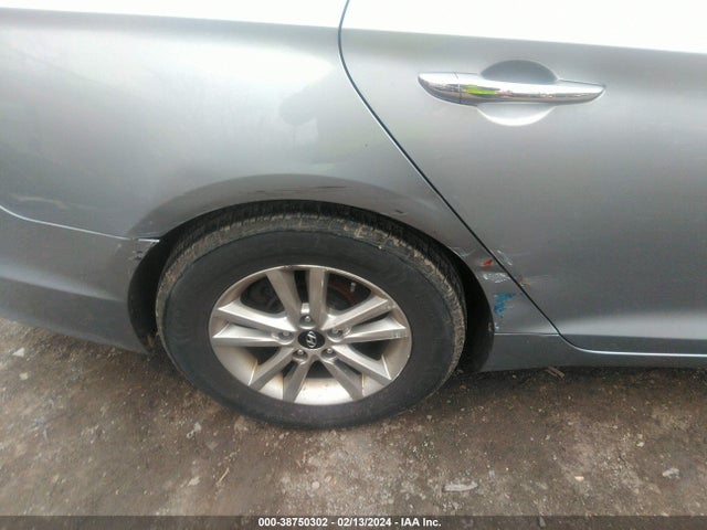2015 HYUNDAI SONATA ECO VIN: 5NPE24AA0FH131097