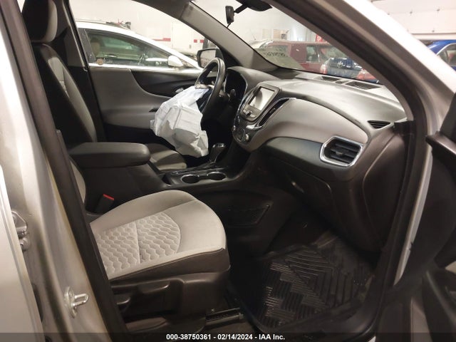 Chevrolet EQUINOX LS 2018 3GNAXHEVXJL109726 Image 5