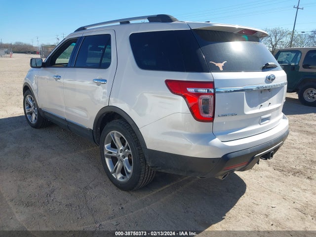 Ford Explorer Limited 2015 1FM5K7F88FGC62432 Image 3