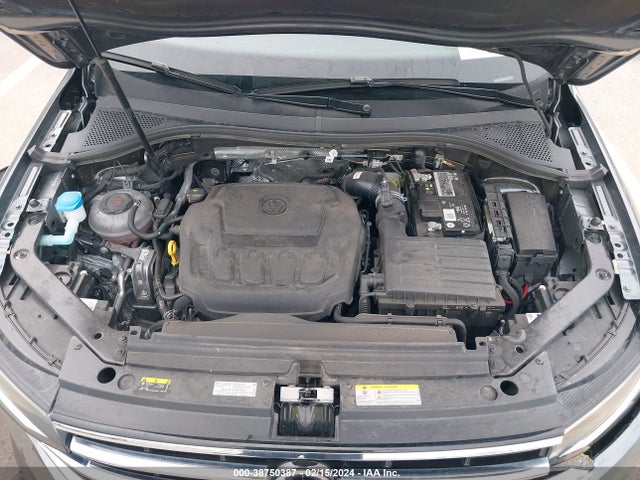 3VVRB7AX4PM044582 Volkswagen Tiguan 2.0t S