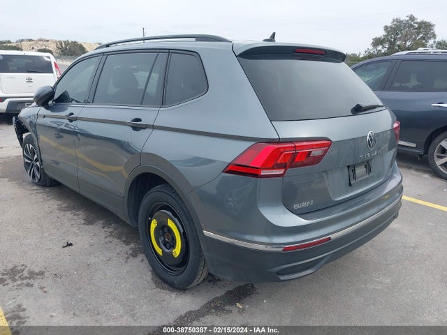 3VVRB7AX4PM044582 Volkswagen Tiguan 2.0t S