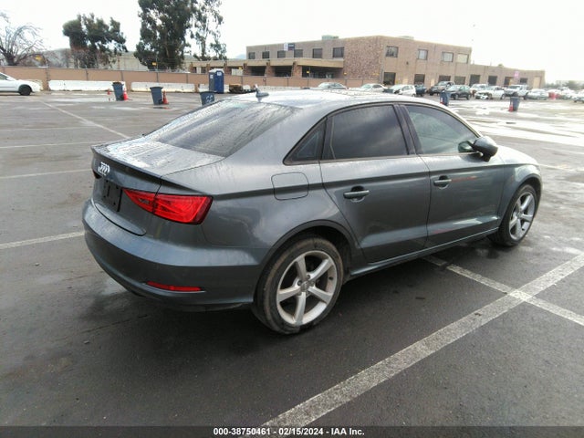 Audi A3 1.8t Premium 2016 WAUA7GFF1G1026323 Image 4