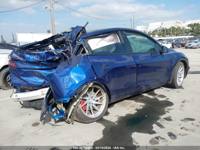 7SAYGDEE6NF559543 Tesla Model Y Long Range Dual Motor All-wheel Drive