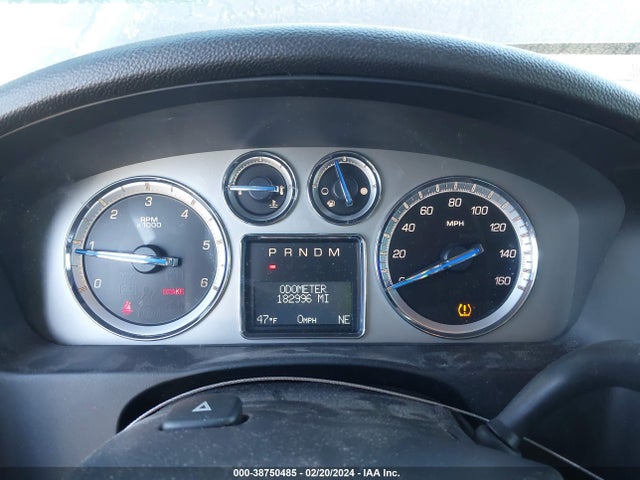 2011 Cadillac Escalade Esv Standard მანქანა იყიდება აუქციონზე, vin: 1GYS4GEF0BR242220, აუქციონის ნომერი: 38750485