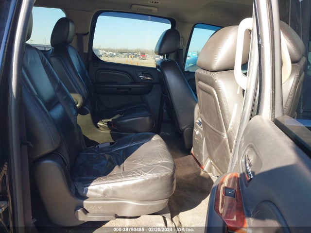 2011 Cadillac Escalade Esv Standard მანქანა იყიდება აუქციონზე, vin: 1GYS4GEF0BR242220, აუქციონის ნომერი: 38750485