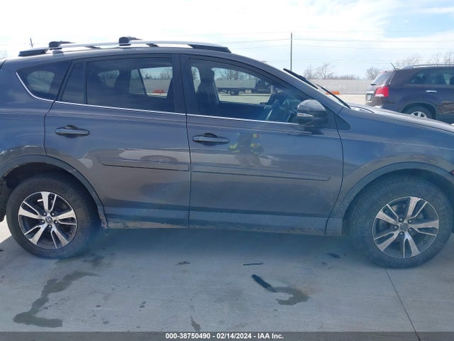 Toyota Rav4 Xle 2016 2T3RFREV8GW498405 Image 12