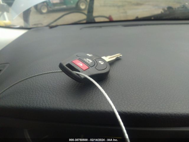 3N1AB7AP3KY238049 Nissan SENTRA S