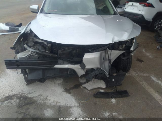 3N1AB7AP3KY238049 Nissan SENTRA S