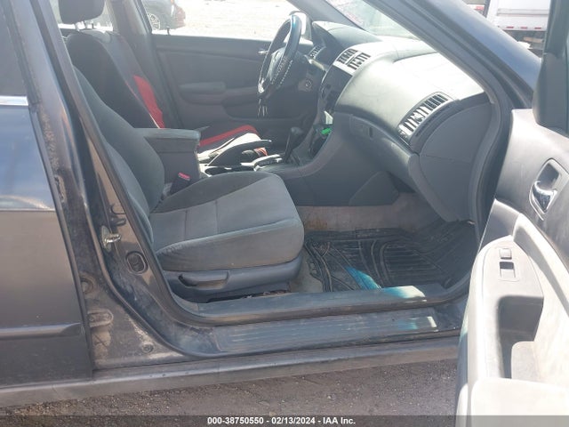 2004 HONDA ACCORD 2.4 LX VIN: 3HGCM56334G707645