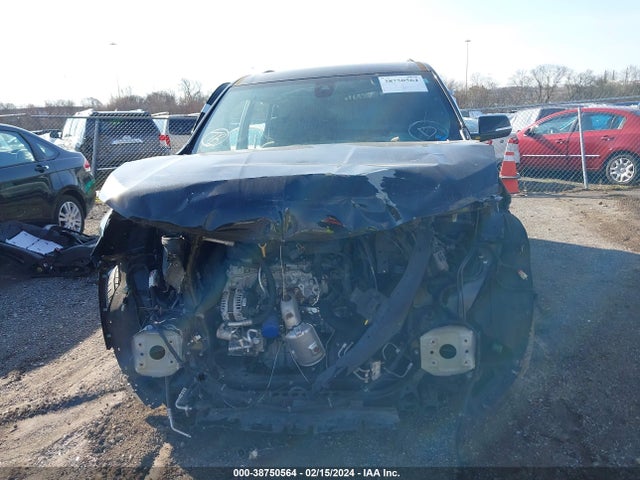Chevrolet Traverse Premier 2018 1GNERKKW2JJ173630 Image 13