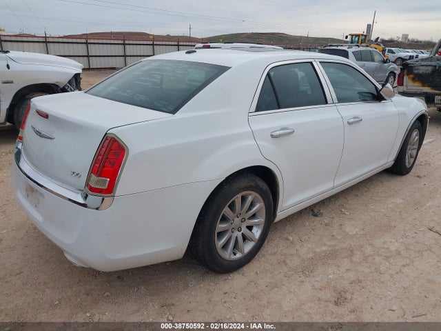 2011 CHRYSLER 300 LIMITED VIN: 2C3CA5CG4BH523315