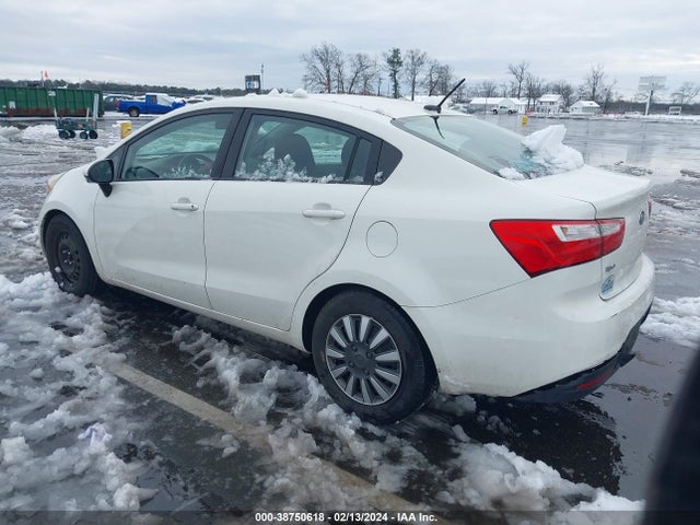 KIA RIO EX 2014 KNADN4A33E6368399 Image 3