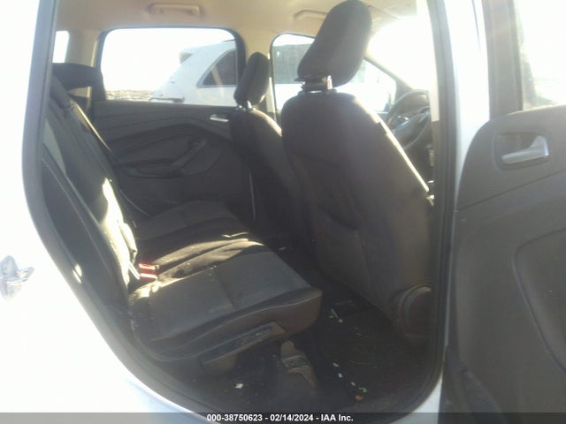 Ford ESCAPE SE 2018 1FMCU9GD2JUC04660 Image 8