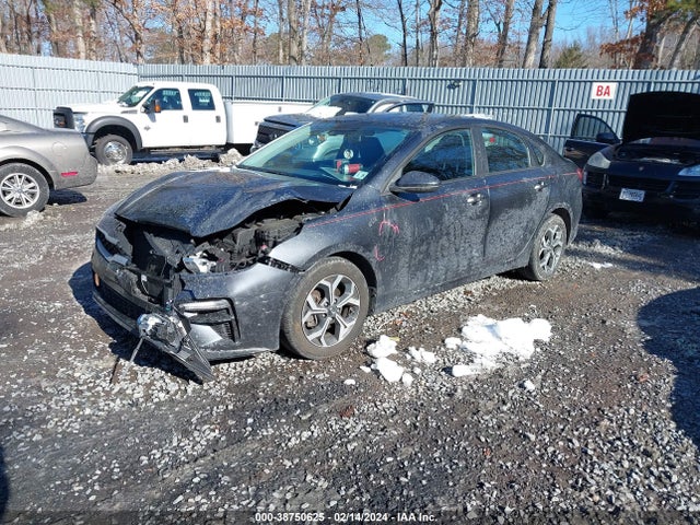 KIA Forte Lxs 2021 3KPF24AD3ME313702 Image 2