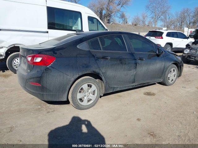 Chevrolet Cruze Ls Auto 2017 1G1BC5SM0H7124018 Image 4