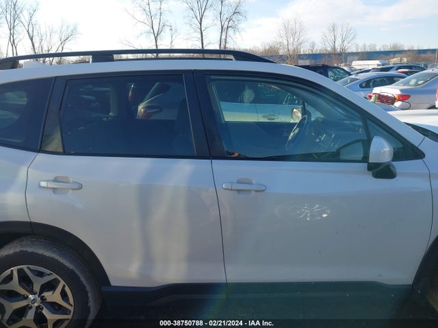 2020 SUBARU FORESTER PREMIUM VIN: JF2SKAJC1LH428491