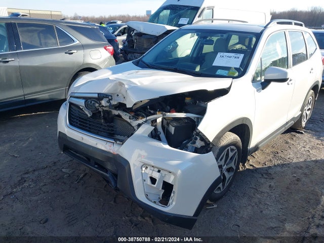 2020 SUBARU FORESTER PREMIUM VIN: JF2SKAJC1LH428491