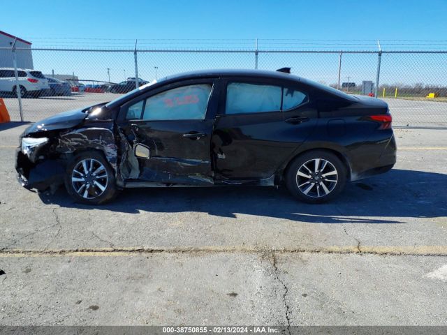 3N1CN8EV9ML879415 Nissan Versa Sv Xtronic Cvt