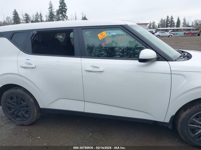 KIA SOUL LX 2020 KNDJ23AU3L7708451 Image 13