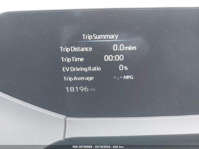JTDACAAUXP3013866 Toyota Prius Limited