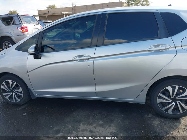 Honda FIT LX 2015 3HGGK5H5XFM711959 Image 15