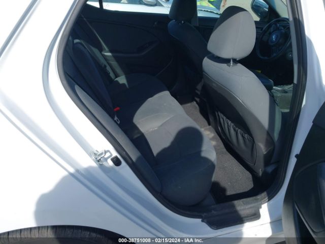 5XXGM4A75FG496815 KIA Optima Lx