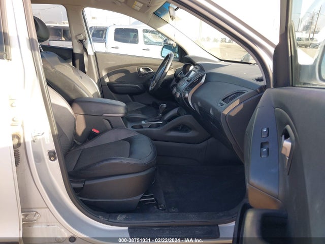 Hyundai TUCSON SE 2014 KM8JU3AG3EU929617 Image 5
