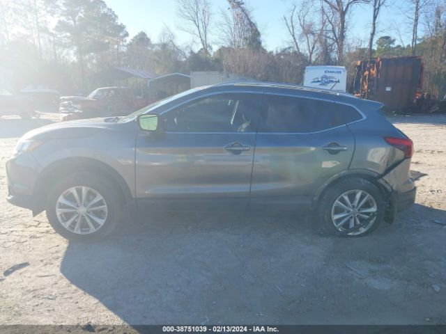 JN1BJ1CP0HW029174 Nissan Rogue Sport Sv