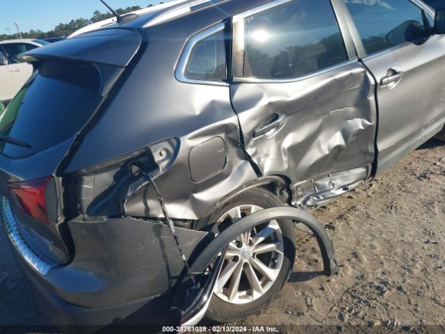JN1BJ1CP0HW029174 Nissan Rogue Sport Sv