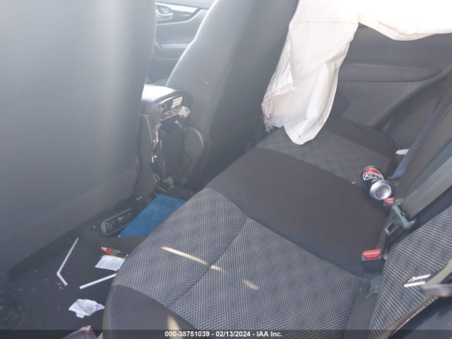 JN1BJ1CP0HW029174 Nissan Rogue Sport Sv