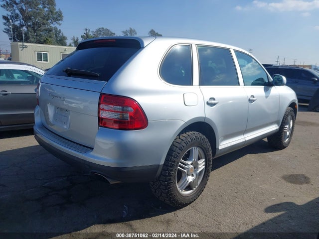 2004 PORSCHE CAYENNE WP1AB29P94LA62333 Photo 3
