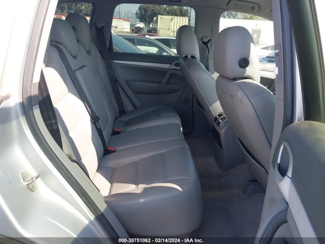 2004 PORSCHE CAYENNE WP1AB29P94LA62333 Photo 7