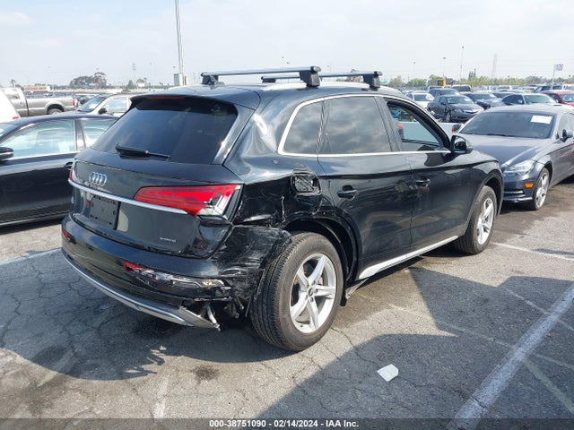 WA1AAAFY0M2127713 Audi Q5 Premium 45 Tfsi Quattro S Tronic