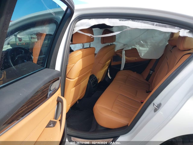 BMW 540i Xdrive 2020 WBAJS3C07LCE21101 Image 8